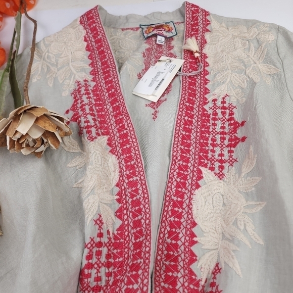 New Johnny Was Camille Draped Embroidered Grey Red Cardigan Sz L - Picture 13 of 16